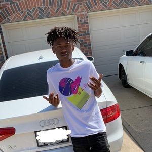 Meet your Posher, Henry